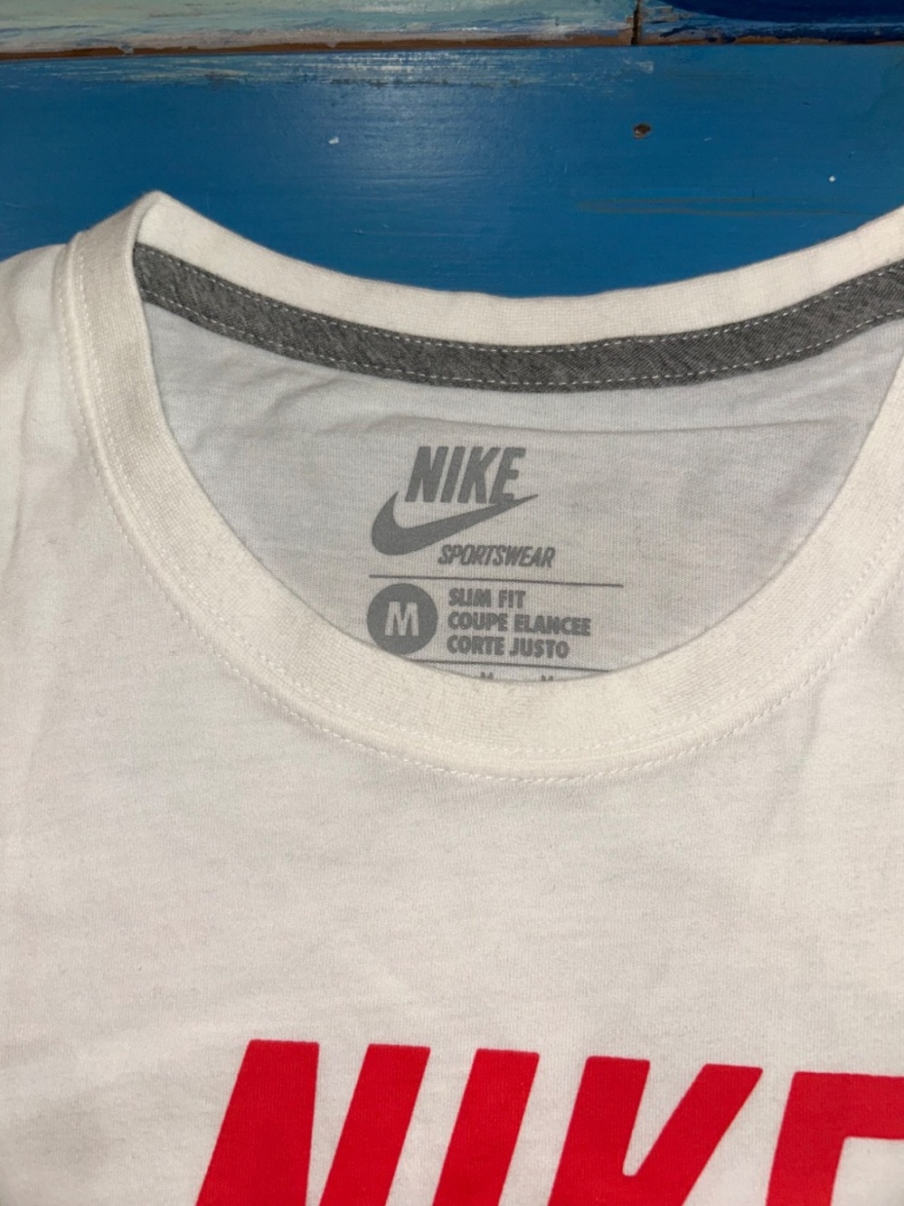 Nike Sportswear Logo T-Shirt Women's Medium White Short Sleeve Graphic Tee NWT - Picture 4 of 5